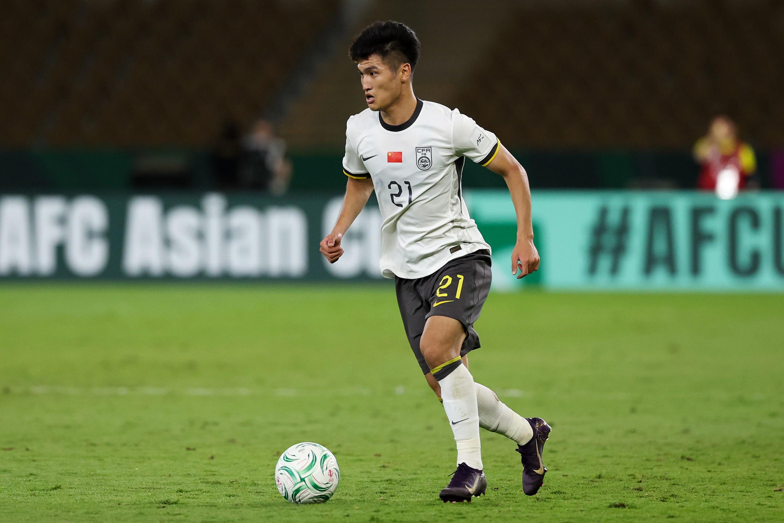 鲍盛鑫：王钰栋在战胜越南后发了红包；决赛面对日本干就完了